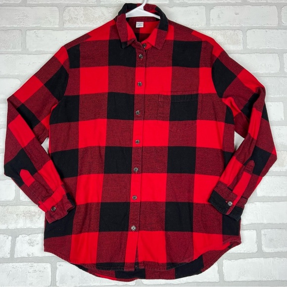 Beautiful Red / Black Flannel by Old Navy, Button Up, Size XS, Great Condition - Picture 4 of 10